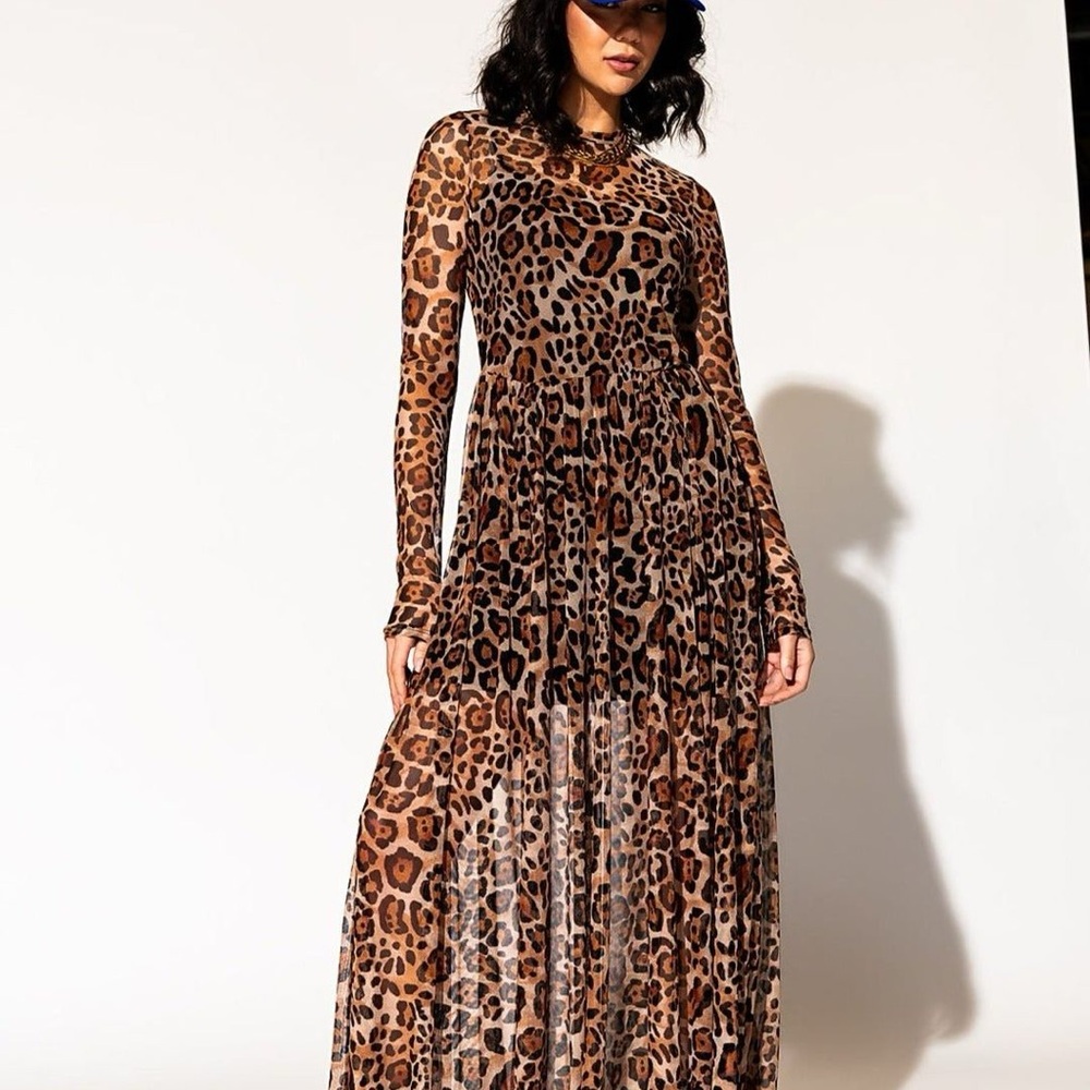BNWT Dressed in LALA Brown and Black Ruffled Long Sleeve Sundress